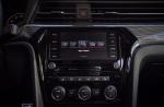 Volkswagen Passat R-Line 2019 года (NA)